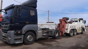Перевозка спецтехники из Агронома в Октябрьский Перевозка спецтехники из Агронома в Октябрьский