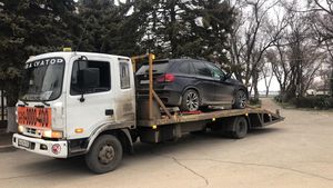 Эвакуация BMW из Тамани в Краснодар Эвакуация BMW из Тамани в Краснодар